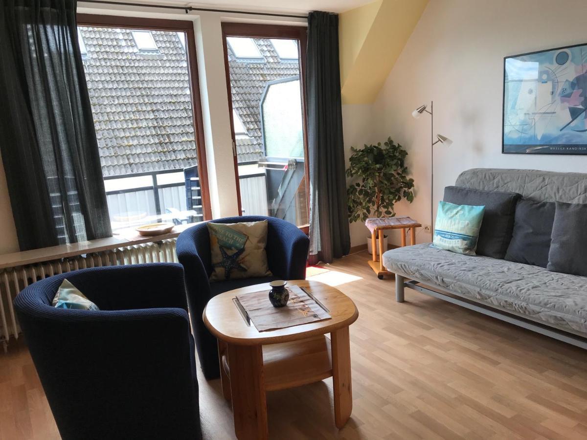 Lolo'S Ferienwohnung Бюзум Экстерьер фото